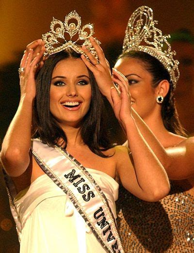 Top 10 Most Beautiful And Hottest Miss World Winners