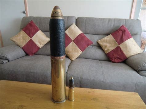 Large Ww1 Dated British 18 Pdr Shell With Head And Brass Fuse In