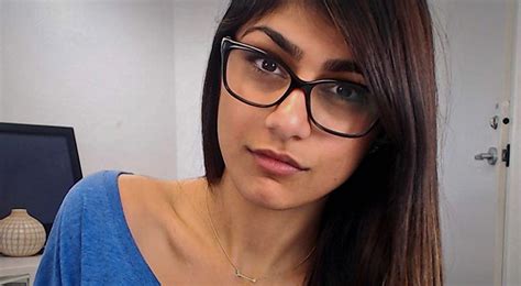Why Mia Khalifa Is Done With Porn Producers Trying To Recruit Her Back