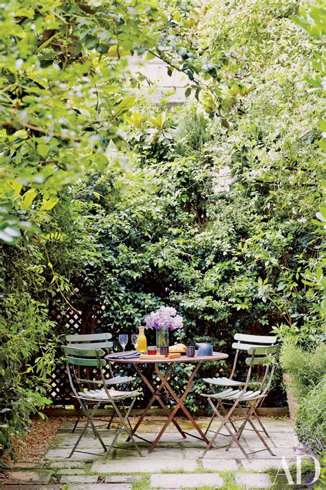 52 Beautifully Landscaped Home Gardens Architectural Digest Backyard