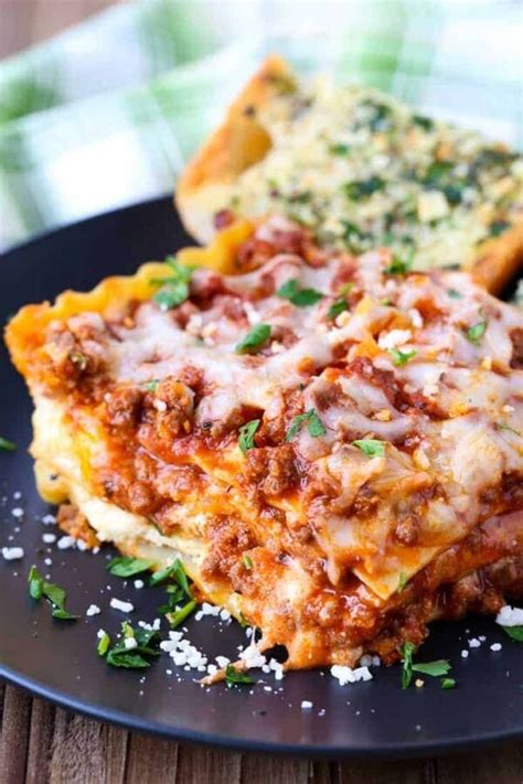 Classic Beef Lasagna The Best Lasagna Recipe Mantitlement