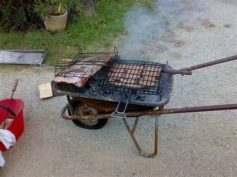 Redneck Bbq I Like This Awesome Portable Grill To Take To The Lake