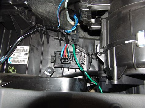 Replace Flasher Relay Jeep Grand Cherokee