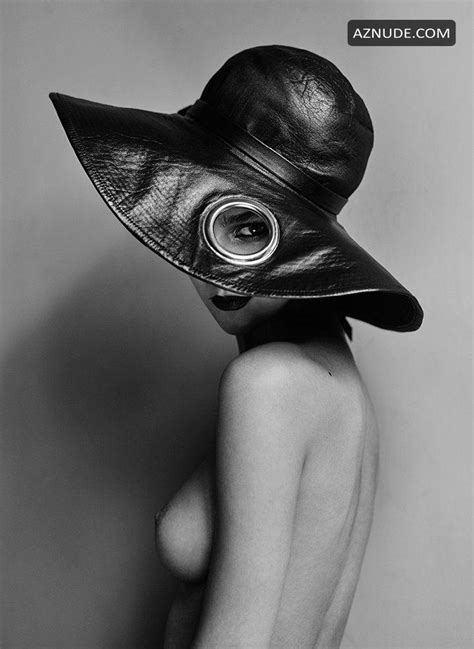 Paula Bulczynska Nude By Nicolas Guerin For S Magazine Aznude