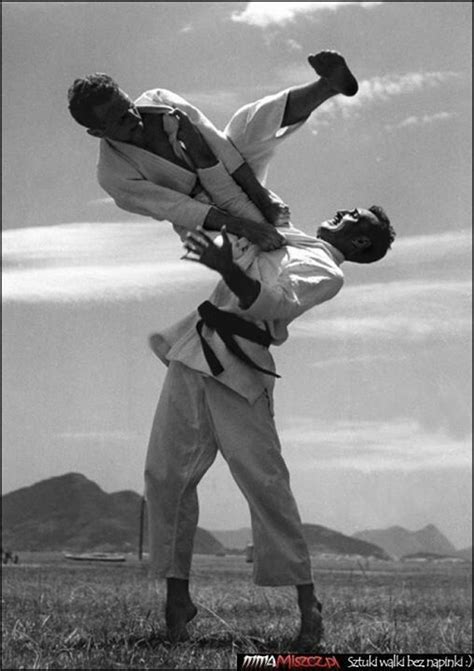 Flying Armbar By Carlos Gracie Sr And Helio Gracie Judo Karate