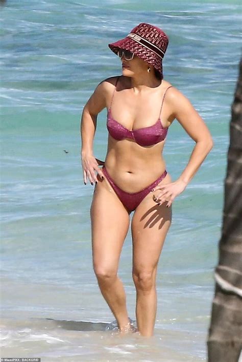 Jennifer Lopez Sends Temperatures Soaring As She Works Her Bikini