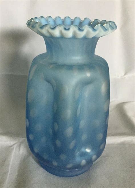 Lovely Vintage Fenton Blue Satin Bubble Optic Pinch Vase Opalescent Rim ~ 8 2013180184