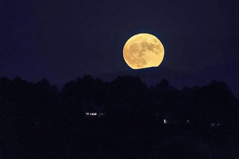 And it's bringing in some powerful energy. Harvest Moon 2020 Rises Above Sangres