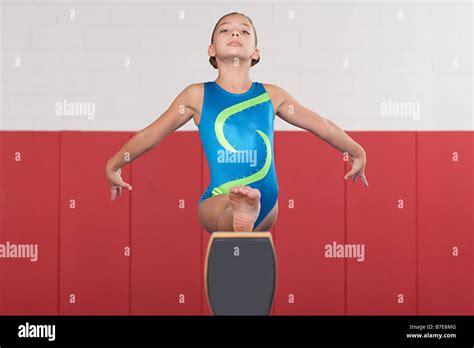 Gymnast Doing The Splits On A Balance Beam Stock Photo Alamy