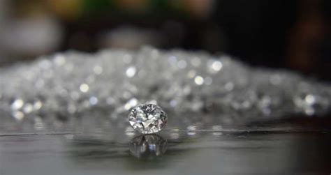 Diamond Refractive Index Do Diamonds Disappear In Water Diamond101