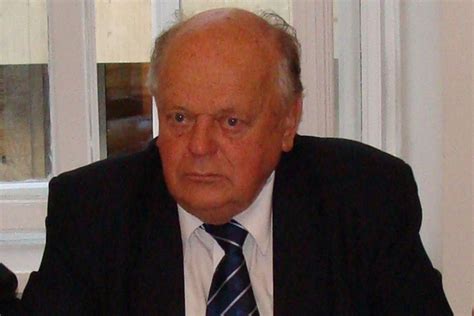 Родители леонида кравчука макар алексеевич и ефимия ивановна. Шушкевич подтвердил слова Кравчука о роли Горбачева в ...