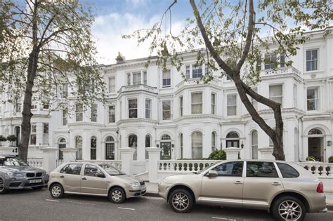 4 Bedroom Property For Sale In Palace Gardens Terrace Kensington