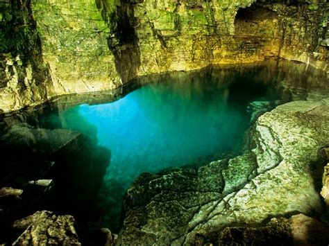 Amazing Underwater Caves Where You Can Swim And Scuba Dive Ontario