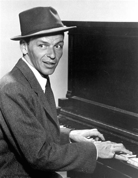 Frank Sinatra Photo 1 Of 19 Pics Wallpaper Photo 204670 Theplace2