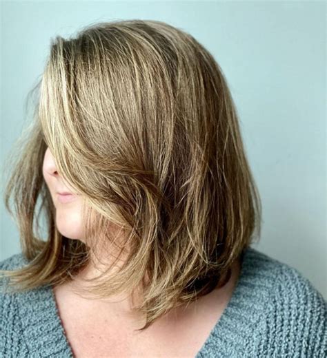40 New Modern Rachel Haircut Ideas That Are Trendy In 2024