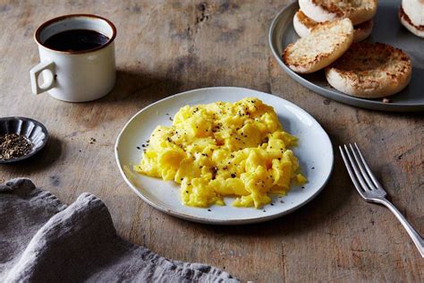 Gordon Ramsay enseña a preparar unos perfectos huevos revueltos Sabrosía