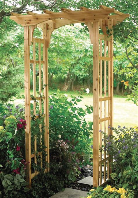 Using A Wooden Garden Trellis For Vertical Gardening Wooden Home