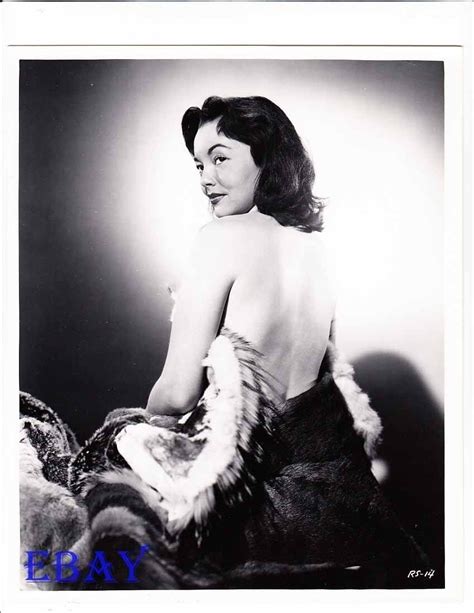 Gloria Saunders Sexy Shoulders Vintage Photo Red Snow Ebay