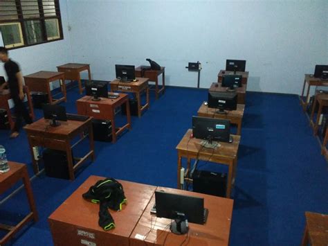 Pembuatan Lab Komputer Smk N 6 Sukoharjo Binks Computer