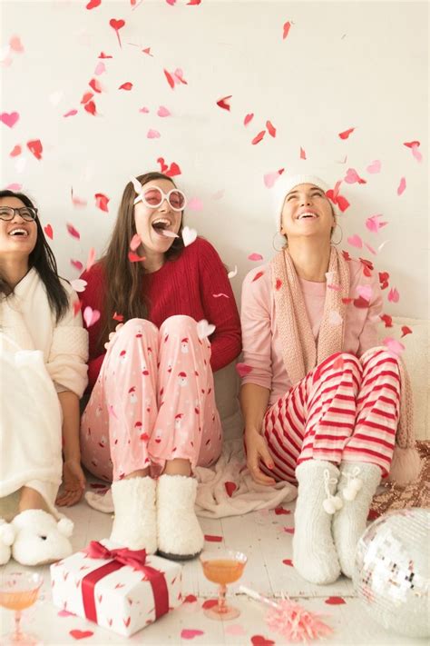 Check Out How You Can Throw The Ultimate Ladies Only Holiday Pajama Party Partner Christmas