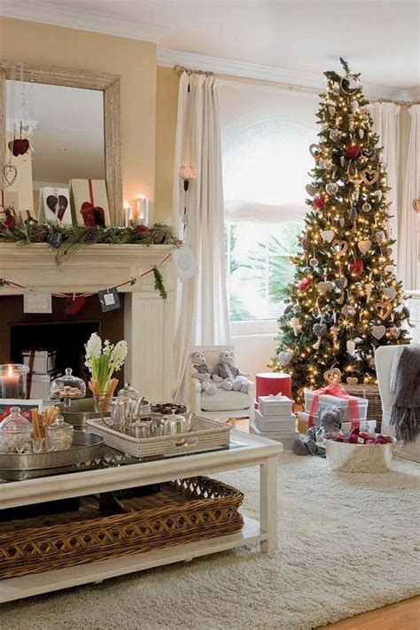 Here there are, you can see one of our living room decoration for christmas gallery, there are many picture that you can browse, do not miss them. Christmas Living Room Decorations Ideas & Pictures