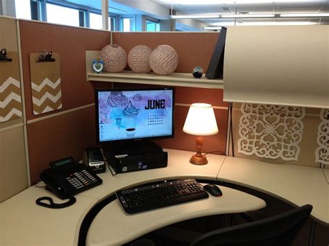 Best Cubicle At Work Decor Ideas You Need To Know Cubicle Decor Office Cubicle Makeover