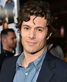 Adam Brody Net Worth - Celebrity Sizes