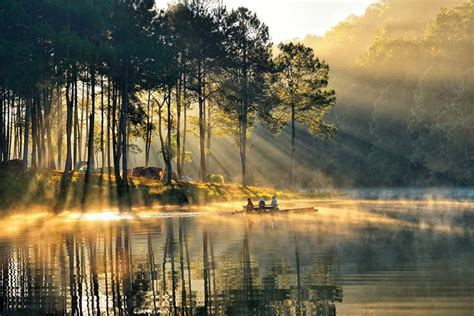 Pang Ung Lake By Wanasapong Jaiinpol Scenery Beautiful Landscapes