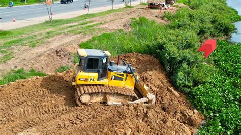 Incredible Action Skills Day 4 Bigger SHANTUI DH17c3 Dozer Spread Soil