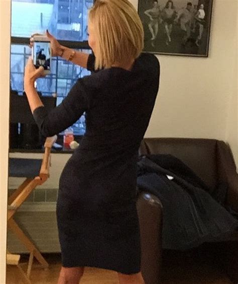 Kelly Ripa Says She Sent Butt Selfie To In Laws See Her Funny Story