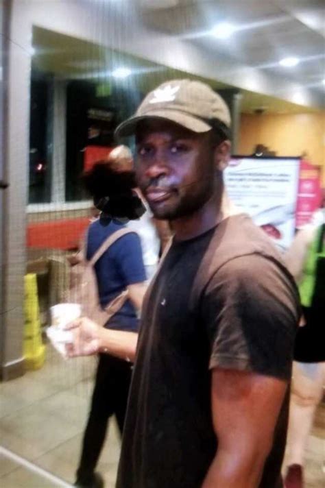 Police Look For Man Who Attacked Several Mcdonalds Employees