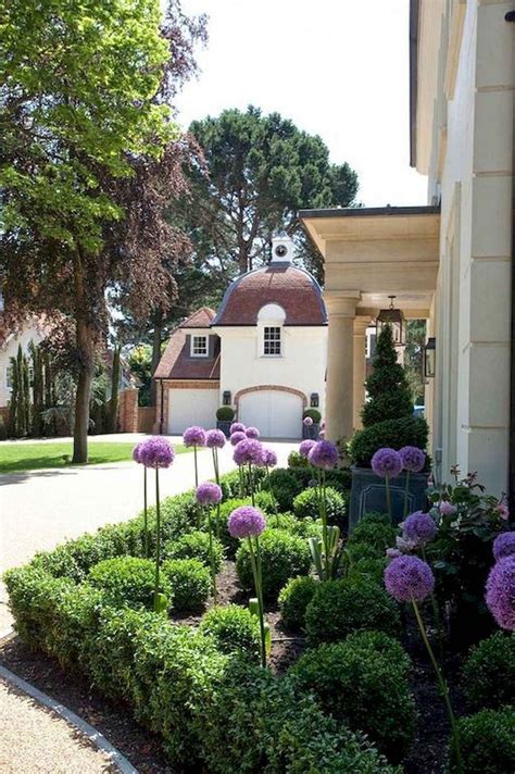 01 Stunning Front Yard Cottage Garden Inspiration Ideas Traditional