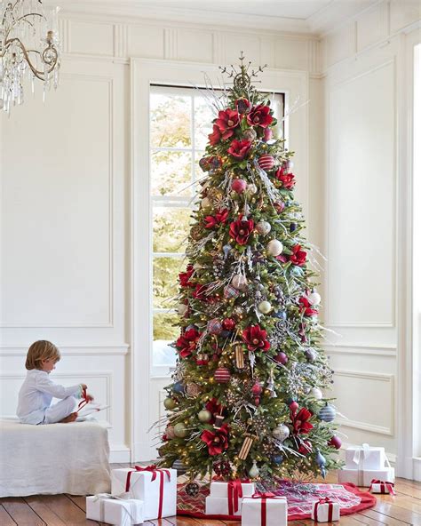 12 Beautiful Christmas Trees Christmas Tree Decorating Ideas Glam