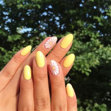 30 Awesome Yellow Nails For The Hot Bright Summer Pastel Nail Art