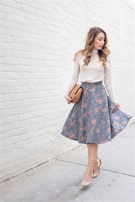Ootd Grey Floral Midi Skirt La Petite Noob A Toronto Based