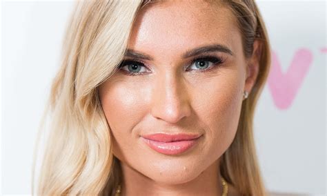 billie faiers bra size and body measurements