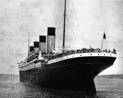 Открыть страницу «titanic» на facebook. RMS TITANIC DEPARTS SOUTHAMPTON ON APRIL 10, 1912 - 8X10 ...