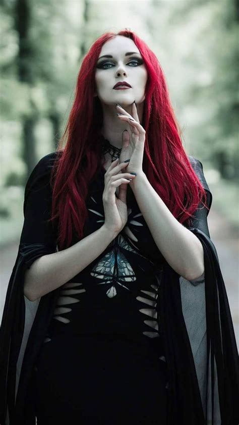 Pin By Greywolf On Witches Hot Goth Girls Goth Beauty Goth Women
