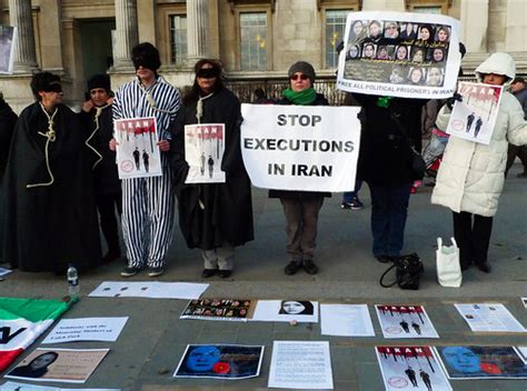 Stop Executions In Iran Weekly Vigil In Trafalgar Square A Flickr