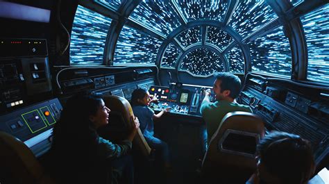 Millennium Falcon Ride At Disneylands Star Wars Land What To Expect