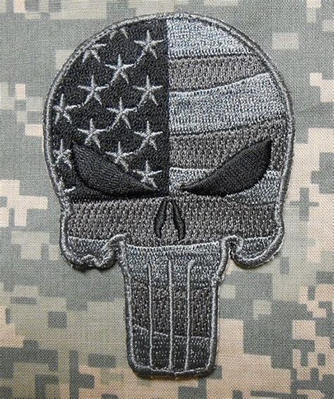 Punisher Skull Usa Waving Flag Army Morale Tactical Badge Acu Dark