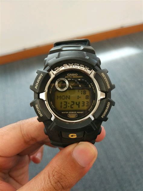 World time function displays the current time in major cities and specific areas around the world. Jual G-Shock G 2110 di lapak Sikielkoe sikielkoe