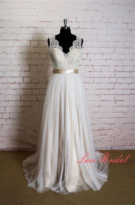 Elegant Lace Wedding Dress With V Neck Simple Wedding Dress With