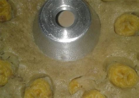 Jul 03, 2021 · resep kue kering yang satu ini mengombinasikan madu dengan pisang. Resep Bolu pisang emas kukus endeeeesss oleh Ummu El - Cookpad