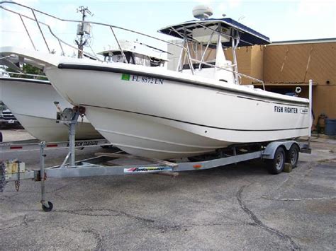 2000 26 Boston Whaler 26 Outrage For Sale In Destin Florida All