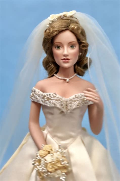 The IVORY ELEGANCE Bride Porcelain Doll The Ashton Drake Bride Elegant Disney Princess