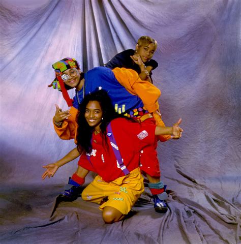 Tlc 90s Pop Culture Halloween Costumes That Are All That And A Bag