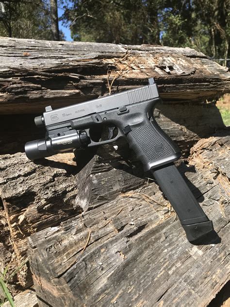 Glock 19 Gen 4 Custom