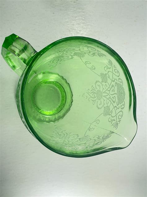 Vintage Florentine Depression Era Green Vaseline Atomic Uranium Glass