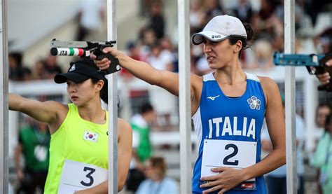 Modern pentathlon was first held at the stockholm 1912 games, with a women's competition introduced at sydney 2000. Il pentathlon moderno: l'eccellenza in cinque sport ...